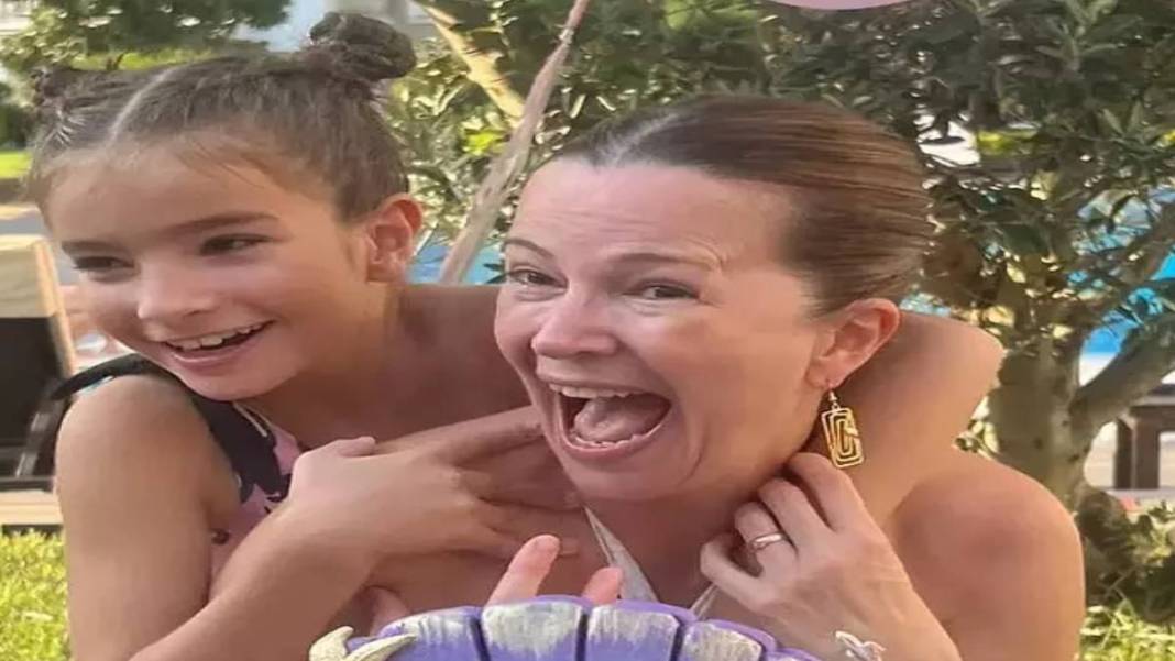 Avrupa Yakası'nın kızgın Yaprak'ıydı... Hale Caneroğlu'nun son hali herkesin ağzını açık bıraktı! Sana ne oldu böyle? 4